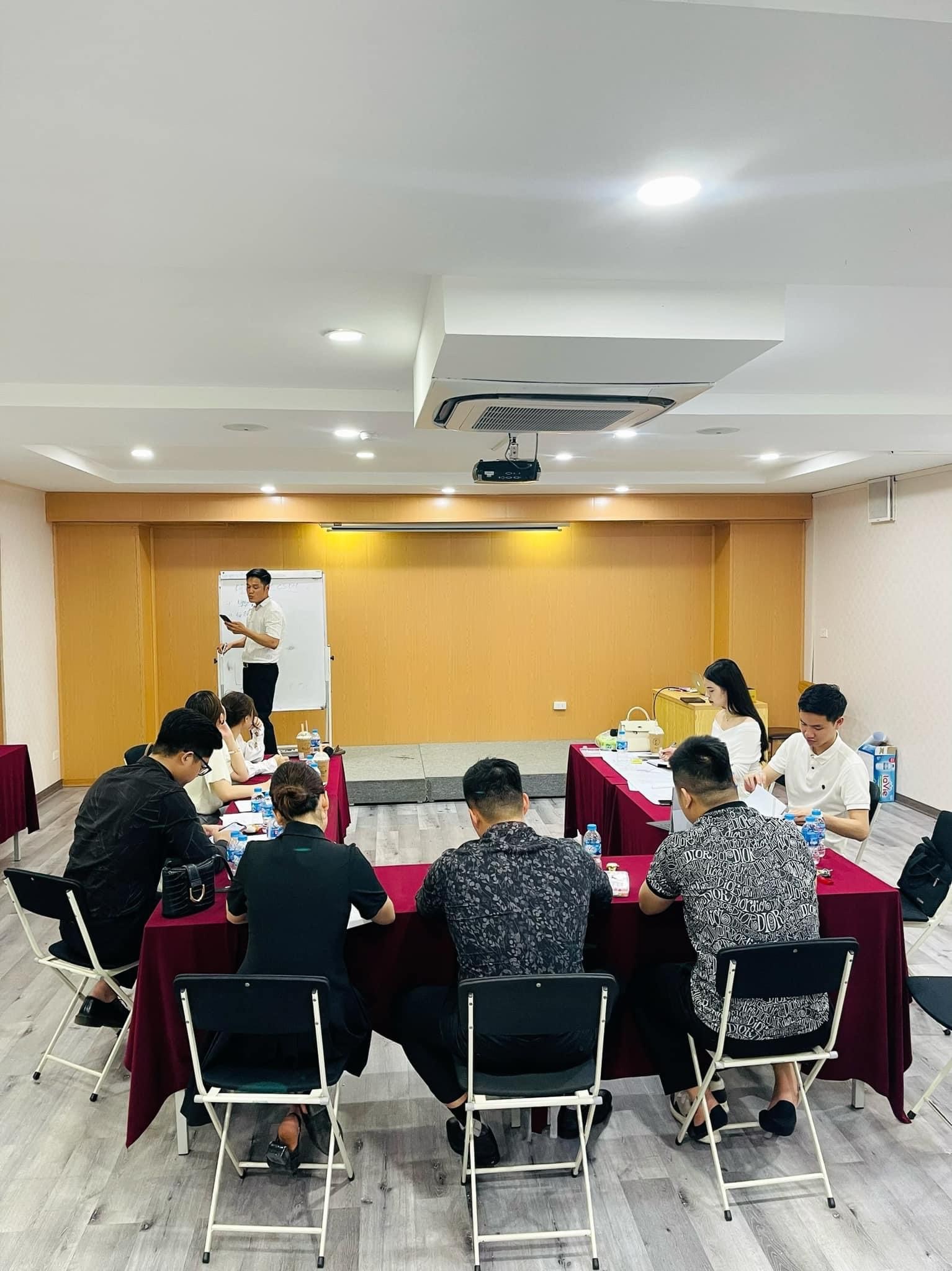 Cần biết - Gặp gỡ với Ánh Dương - Một cô gái tài sắc vẹn toàn (Hình 3).