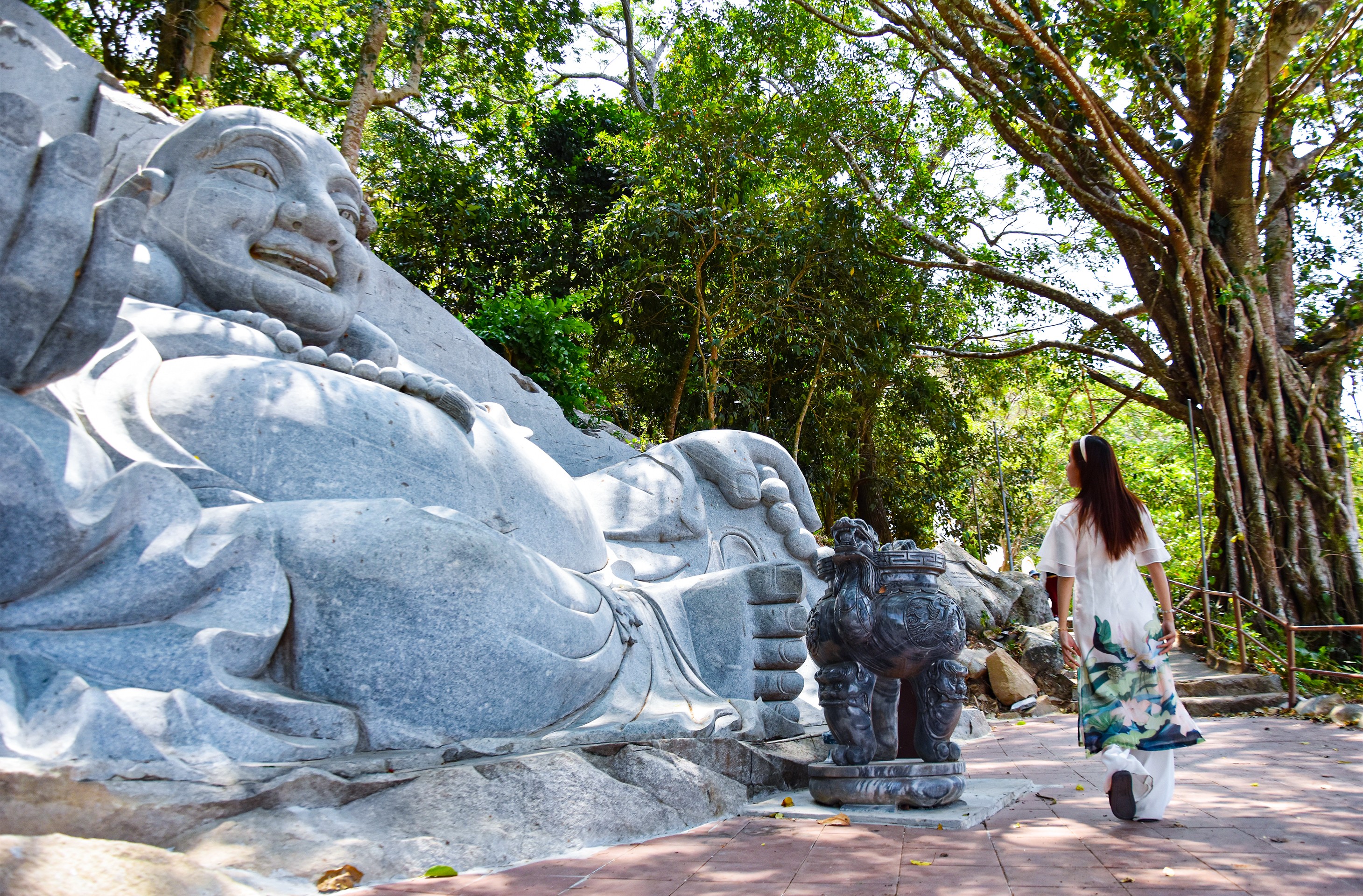 Kinh tế - Núi Tà Cú, điểm du lịch tâm linh ấn tượng cho du khách (Hình 6).