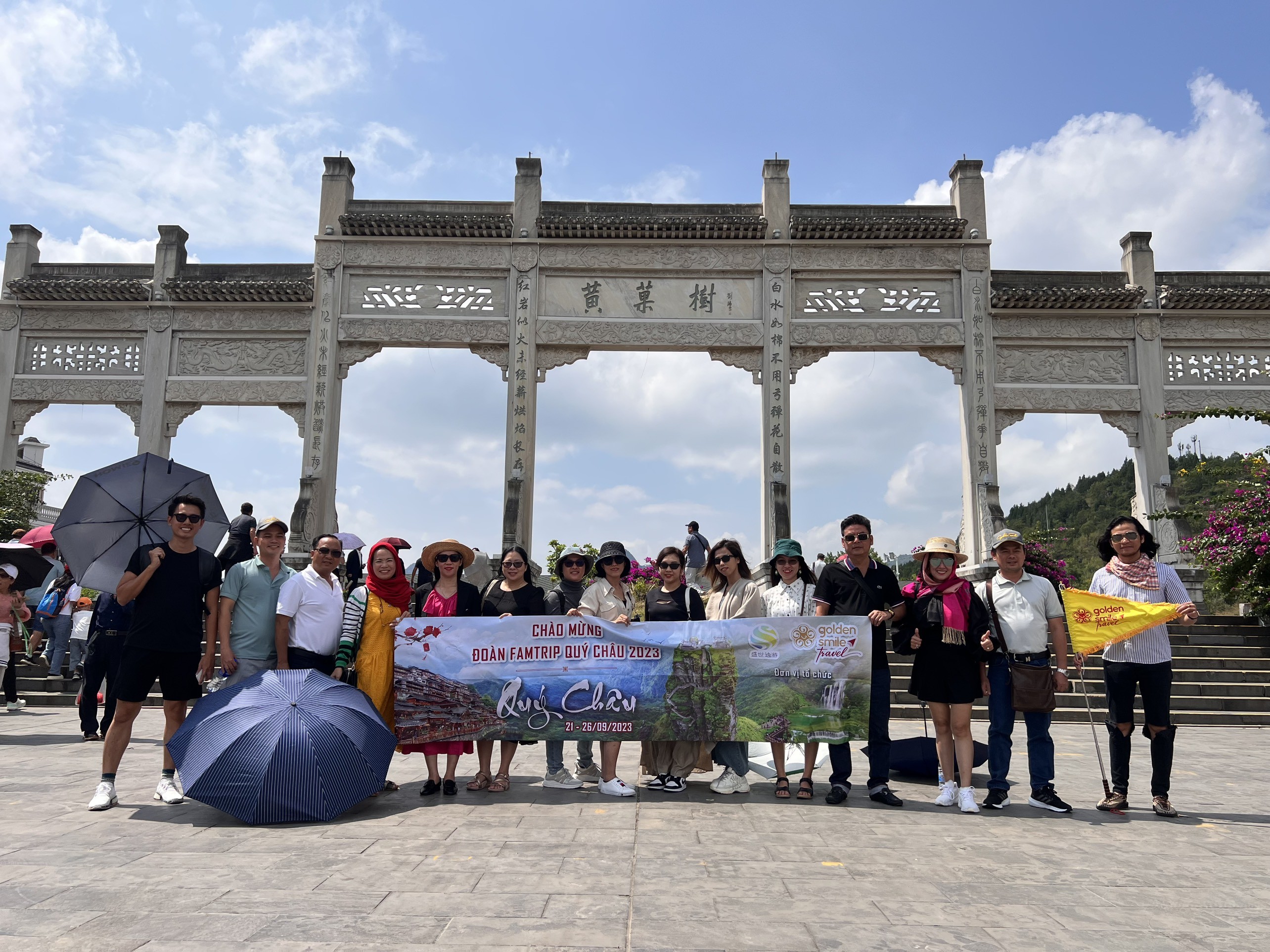 Cần biết - Golden Smile Travel tổ chức thành công Famtrip khảo sát và mở lại tour du lịch Quý Châu (Trung Quốc) từ 11/2023  (Hình 7).