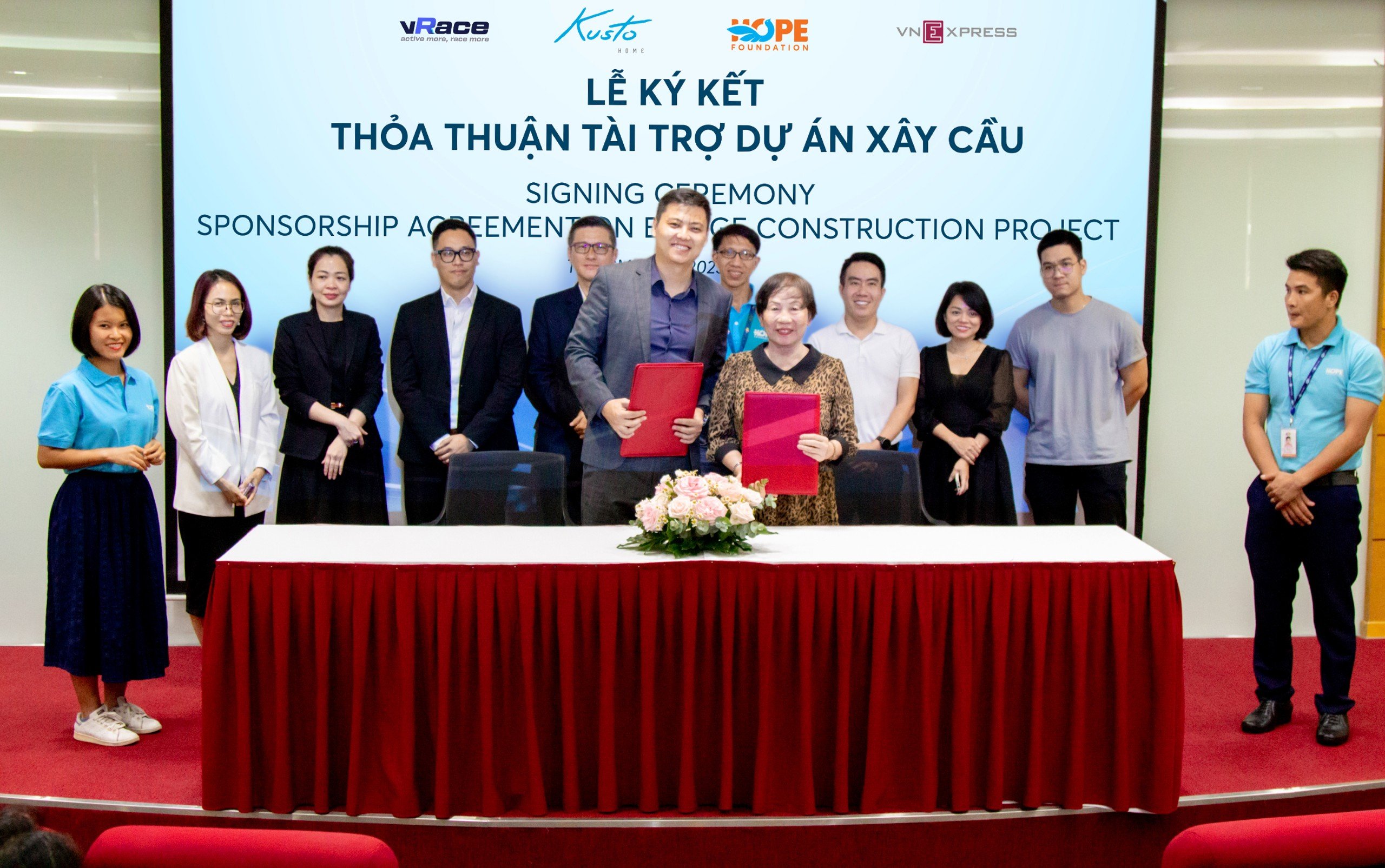 Cần biết - Kusto Home ký kết tài trợ dự án xây cầu cùng Hope Foundation