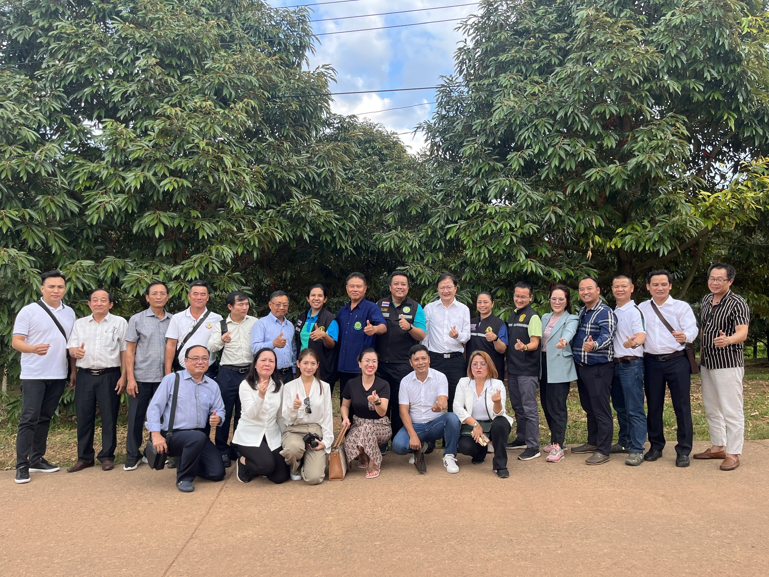 Cần biết - Đoàn công tác Đắk Lắk làm việc với tỉnh trưởng Chanthaburi, đây là 'thủ phủ sầu riêng' Thái Lan