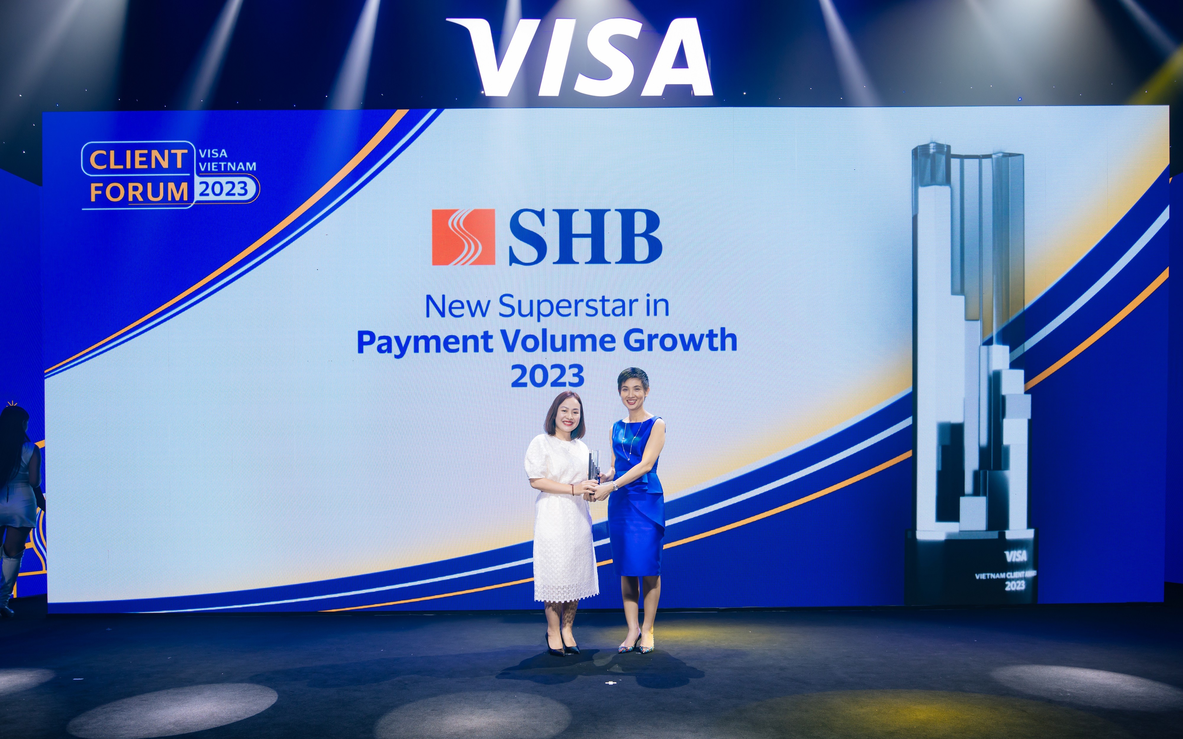 Kinh tế - VISA vinh danh SHB là “Ngôi sao tăng trưởng thẻ năm 2023”