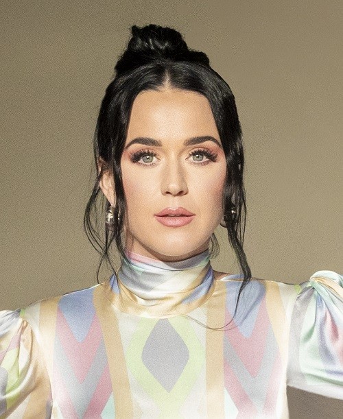 Đời sống - Nữ ca sĩ Katy Perry biểu diễn trong Lễ trao giải VinFuture 2023 (Hình 2).