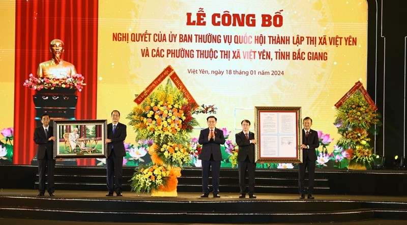 Cần biết - Công bố nghị quyết thành lập thị xã Việt Yên, Bắc Giang (Hình 2).