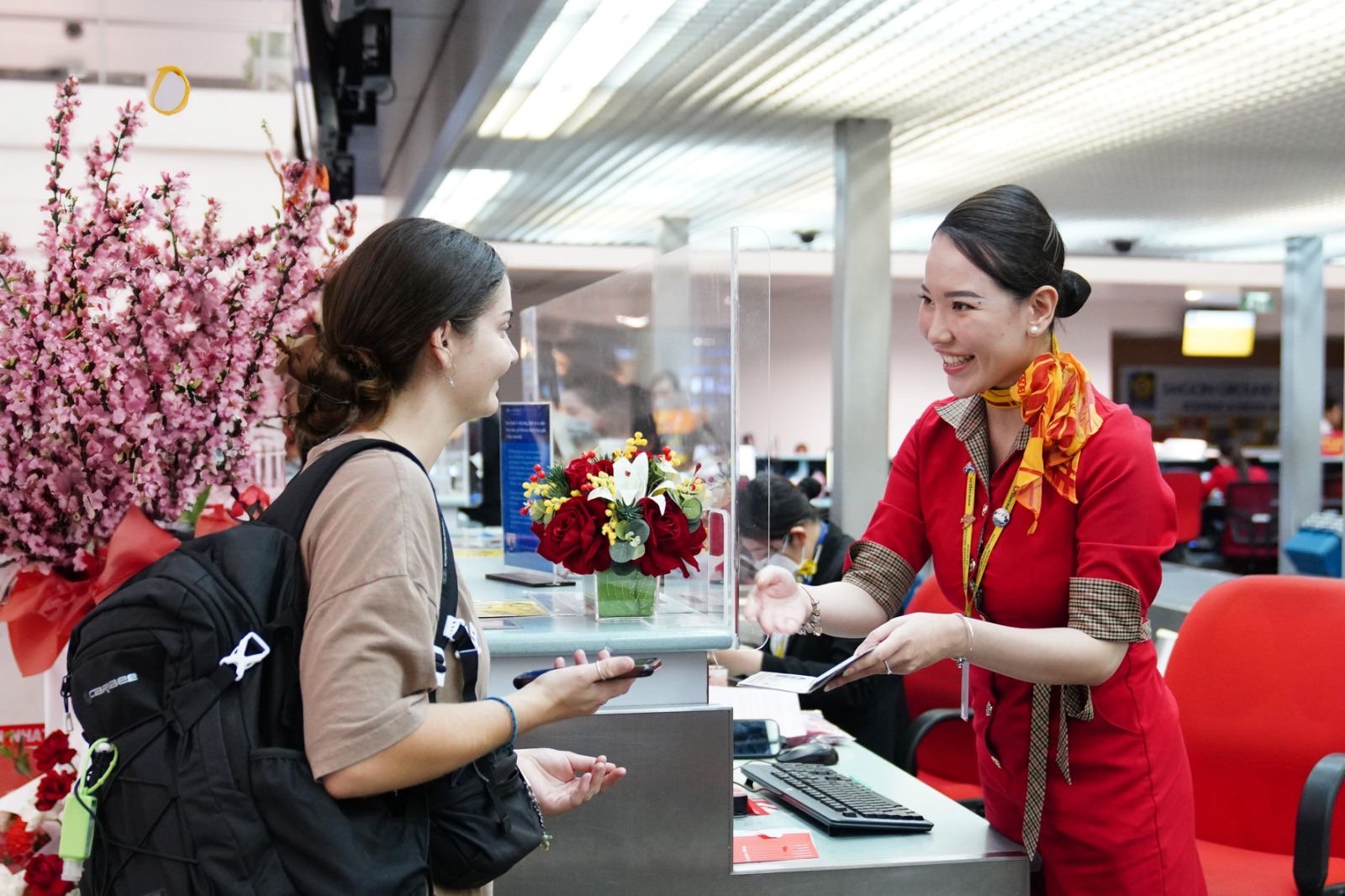 Kinh tế - Thêm 154.800 vé bay Tết vừa được Vietjet mở bán cho khách hàng