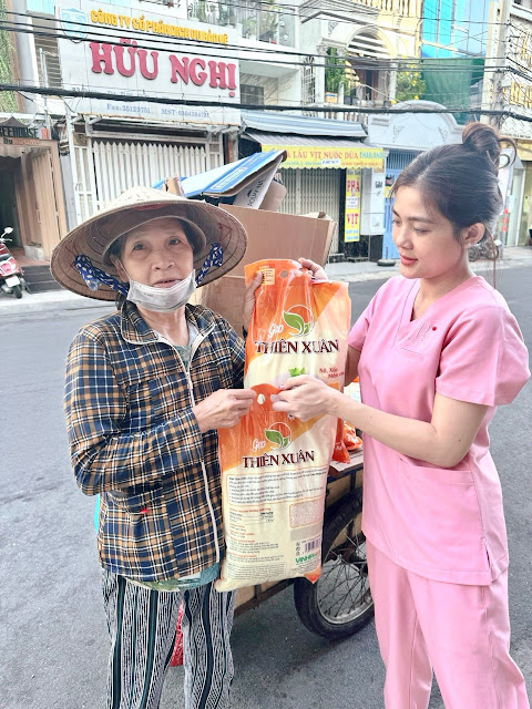 Cần biết - Bác sĩ Nguyễn Rô–Nữ bác sĩ tài năng sở hữu nhan sắc xinh đẹp, dịu dàng (Hình 7).