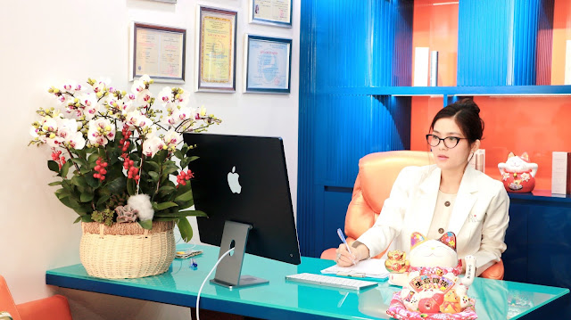 Cần biết - Bác sĩ Nguyễn Rô–Nữ bác sĩ tài năng sở hữu nhan sắc xinh đẹp, dịu dàng