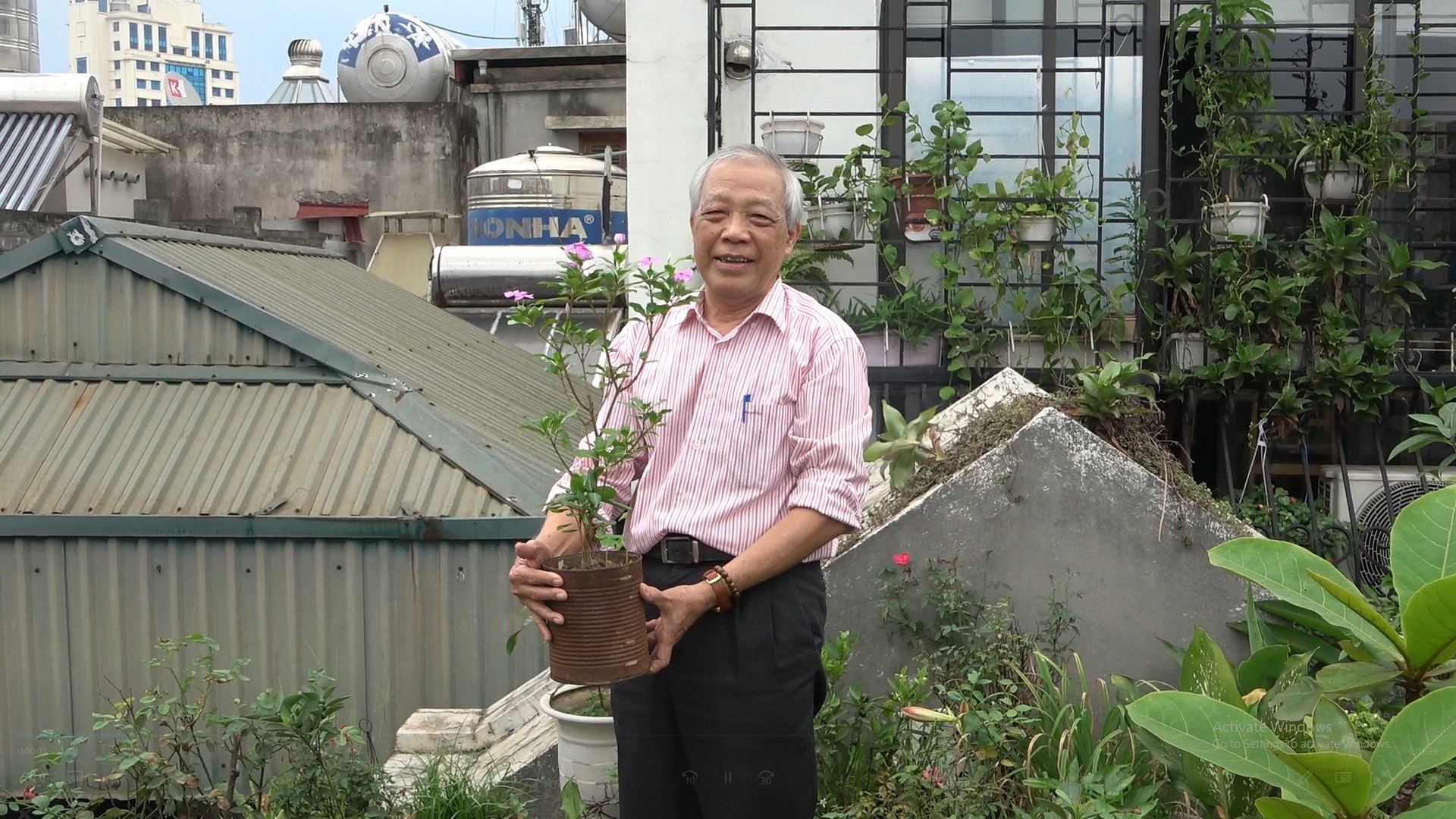 Đời sống - Đau lưng, tê buốt chân vì gai cột sống - Tôi đã đi lại, leo cầu thang dễ dàng nhờ cách này! (Hình 3).