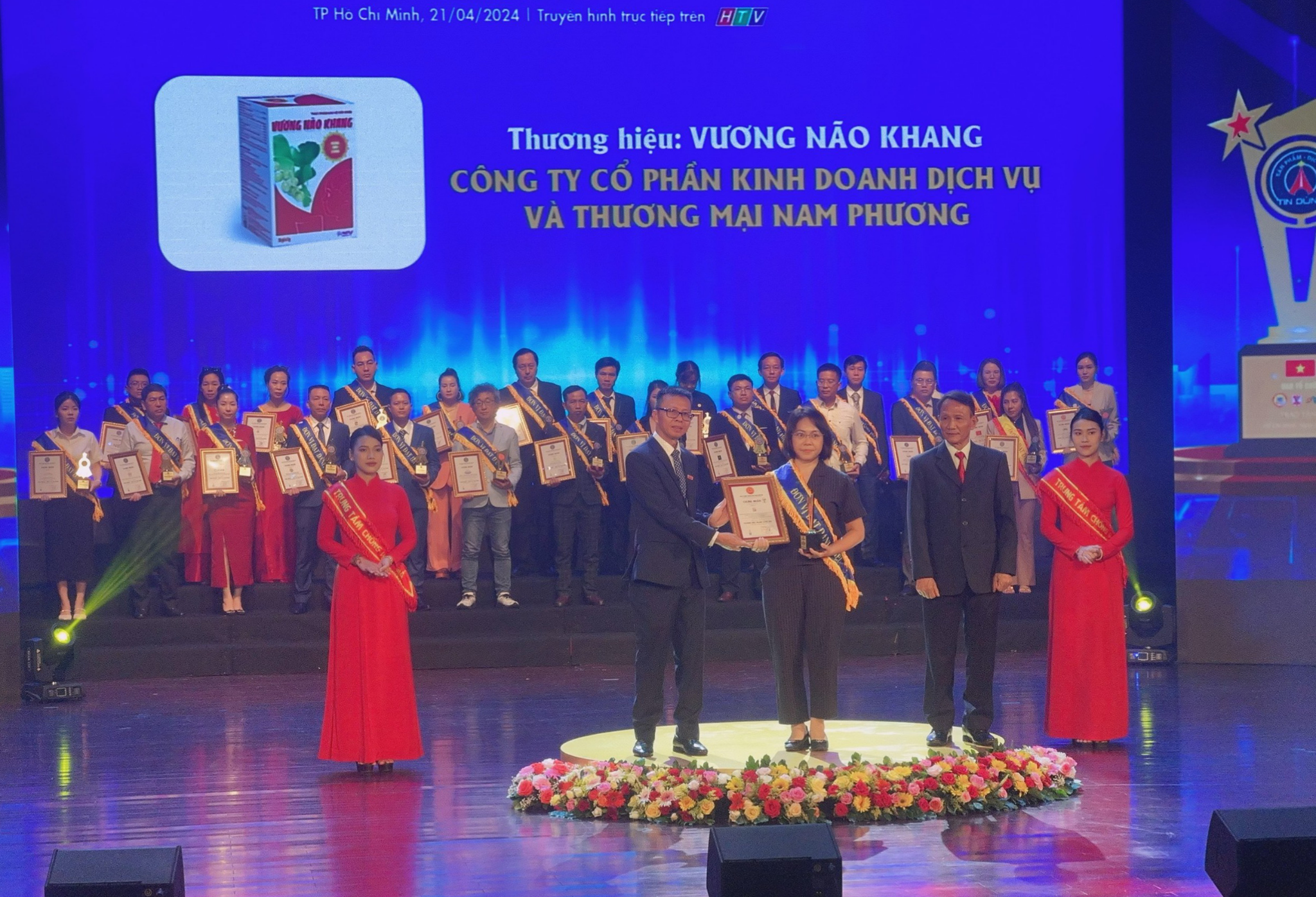 Sức khỏe - Vinh danh TPBVSK Vương Não Khang: “Top 10 Thương hiệu mạnh Quốc Gia 2024”