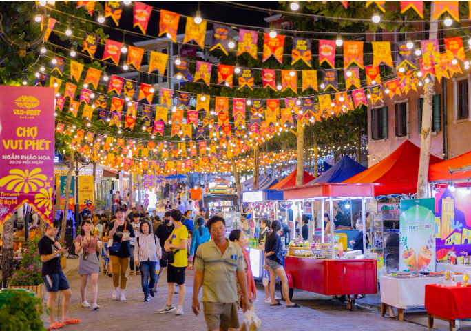 Kinh tế -  Da Nang Downtown – Tâm điểm vui chơi “cũ mà mới” tại Đà Nẵng (Hình 5).