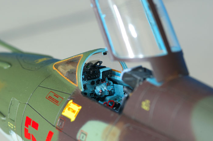 Thế giới - Su-22 của Không quân Việt Nam sử dụng hệ thống thoát hiểm nào? (Hình 5).