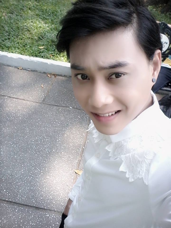 Giải tr&iacute; - Trong t&igrave;nh y&ecirc;u: &lsquo;Cố gắng cười để kh&ocirc;ng kh&oacute;c&rsquo;