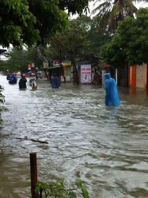 Xã hội - Hà Tĩnh 'sũng nước' sau cơn mưa lớn kéo dài (Hình 5).