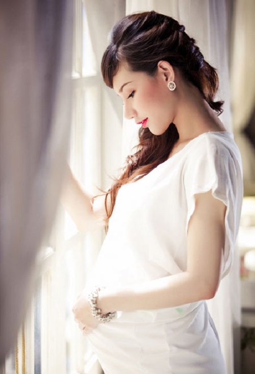 Giải trí - Hot girl Quỳnh Chi và cuộc hôn nhân kém may mắn với thiếu gia (Hình 3).
