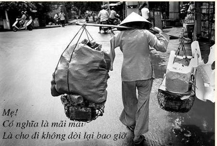 Xã hội - Clip: Những hình ảnh về mẹ lay động triệu trái tim (Hình 5).