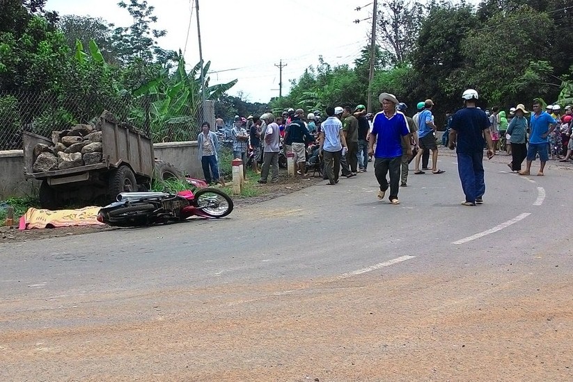 Ph&aacute;p luật - Tin tai nạn giao th&ocirc;ng mới nhất ng&agrave;y 12/5