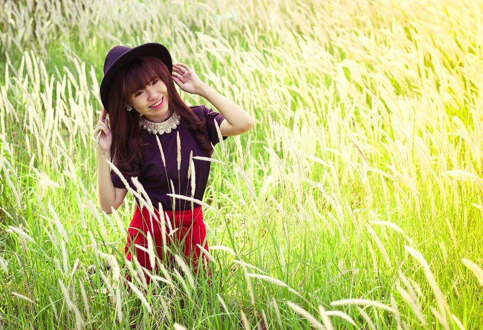 Giải trí - 9X Sóc Trăng bỗng dưng nổi tiếng vì giống hệt Khởi My (Hình 6).