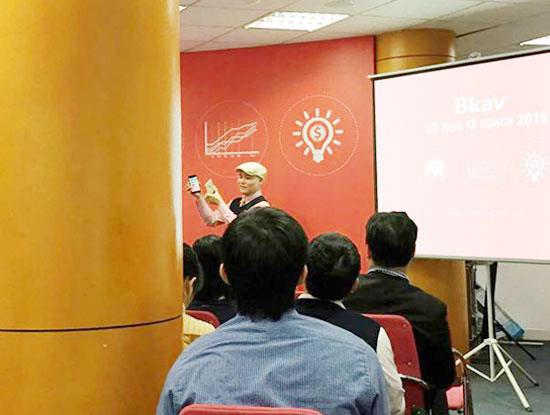 Công nghệ - Bphone: 'nổ' quá đà?