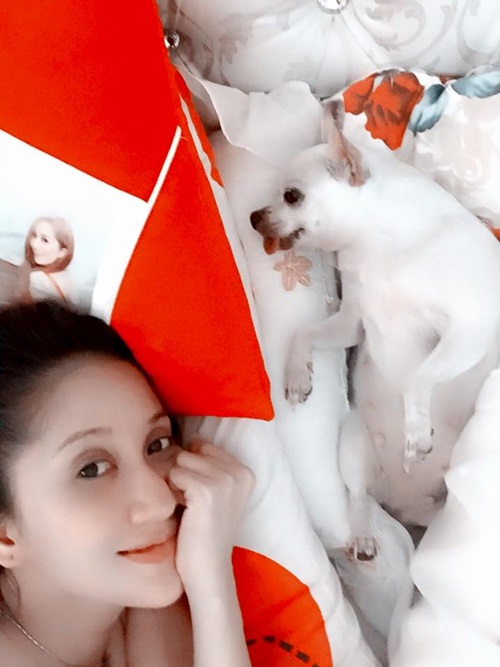 Giải trí - Đàm Vĩnh Hưng và Mỹ Tâm nhí nhố tập hát, Ngọc Trinh bên siêu xe (Hình 3).