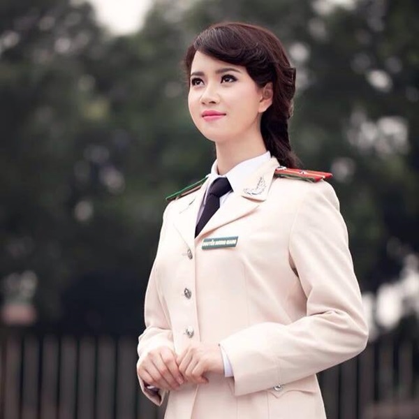 Giải tr&iacute; - Những nữ MC truyền h&igrave;nh xinh đẹp, t&agrave;i năng hớp hồn d&acirc;n mạng (H&igrave;nh 2).