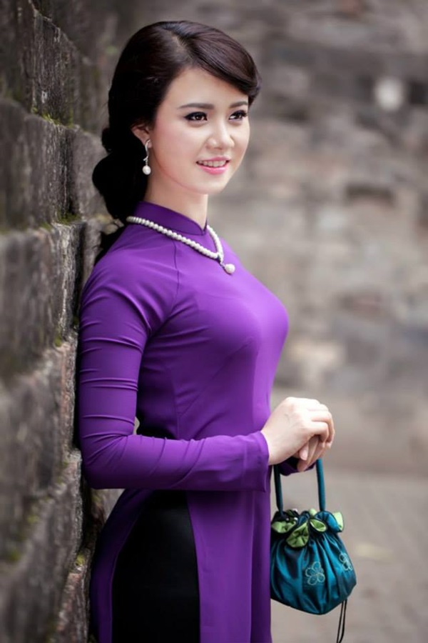Giải tr&iacute; - Những nữ MC truyền h&igrave;nh xinh đẹp, t&agrave;i năng hớp hồn d&acirc;n mạng (H&igrave;nh 4).