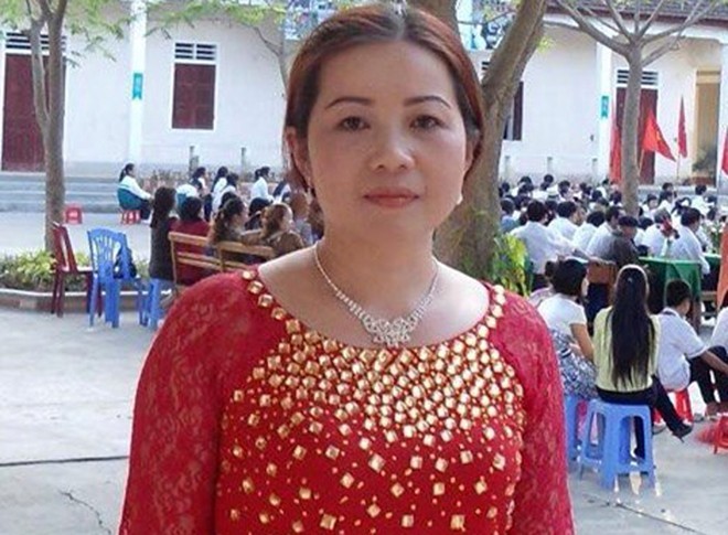 Pháp luật - Nhắn tin nhạy cảm cho sếp, nữ hiệu trưởng bị kỷ luật