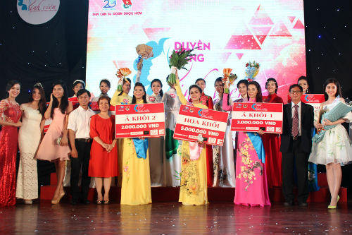 Giải trí - Nữ sinh duyên dáng nhất Đại học Quốc gia TP.HCM lộ diện (Hình 11).