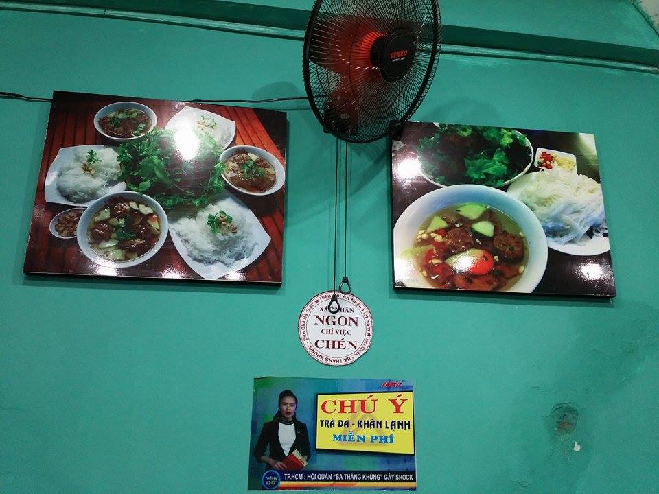 Giải trí - Lệ Rơi gây xôn xao với quán bún chả ‘Ba thằng khùng’ (Hình 5).