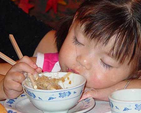 Giải trí - Ngắm những hình ảnh siêu hài hước của bé ngày 1/6 (Hình 15).