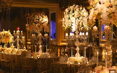 Giải tr&iacute; - Đ&aacute;m cưới xa hoa nhất VN: Chi 21 tỷ tiền hoa trang tr&iacute; (H&igrave;nh 3).