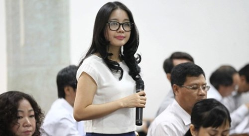 Giải trí - Ngắm nhan sắc 'không tuổi' của các nữ đại gia Việt (Hình 2).