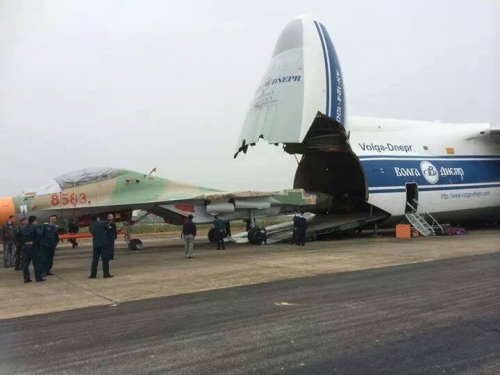 Thế giới - Thêm hai máy bay chiến đấu cơ tối tân Su-30MK2 về Việt Nam (Hình 2).