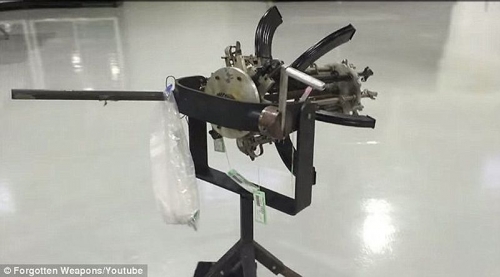 Thế giới - 'Mục sở thị' s&uacute;ng m&aacute;y 6 n&ograve;ng tự chế Gatling (H&igrave;nh 5).