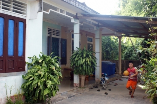 X&atilde; hội - Niềm vui ngập tr&agrave;n qu&ecirc; nh&agrave; của ch&agrave;ng trai v&ocirc; địch Olympia 2015