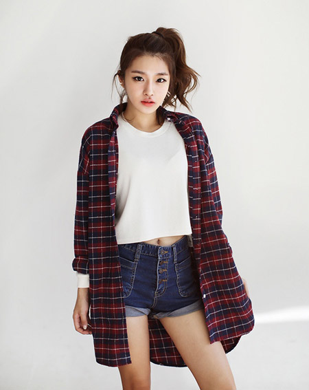 Giải trí - Phong cách tomboy ấn tượng cho cô nàng sang thu (Hình 2).