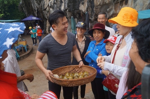 Giải trí - Vân Quang Long tái xuất showbiz vì 'đã mỏi bay show' (Hình 2).