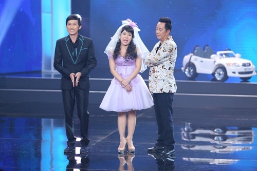 Giải trí - 'Bí mật đêm chủ nhật tập 9': Trường Giang ‘bán đứng’ Trấn Thành (Hình 2).