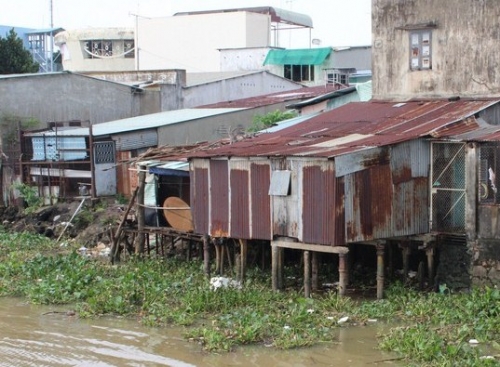 Xã hội - Dự án lấn sông Đồng Nai:Dân kêu “trời” vì đi trên rác, ngồi trên rác (Hình 2).