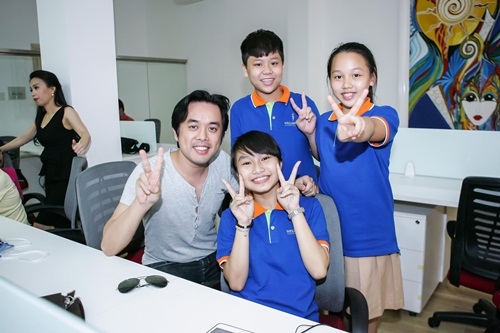 Giải trí - Dương Khắc Linh hóa thầy giáo, Hồ Hoài Anh làm bảo vệ