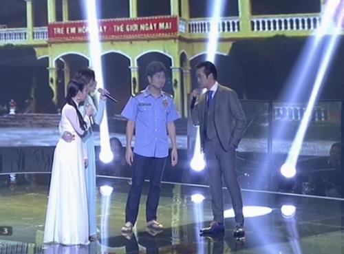 Giải trí - Liveshow 1 Giọng hát Việt nhí 2015:Cô bé Minh Tuyết đọc rap gây sốt