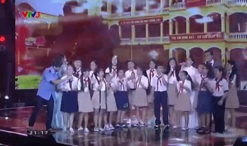 Giải trí - Liveshow 1 Giọng hát Việt nhí 2015:Cô bé Minh Tuyết đọc rap gây sốt (Hình 2).
