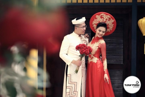 Giải trí - ‘Cô gái xấu xí’ Quỳnh Trang lên xe hoa lần 2 với chồng doanh nhân (Hình 2).