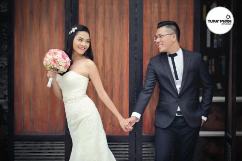 Giải trí - ‘Cô gái xấu xí’ Quỳnh Trang lên xe hoa lần 2 với chồng doanh nhân (Hình 3).