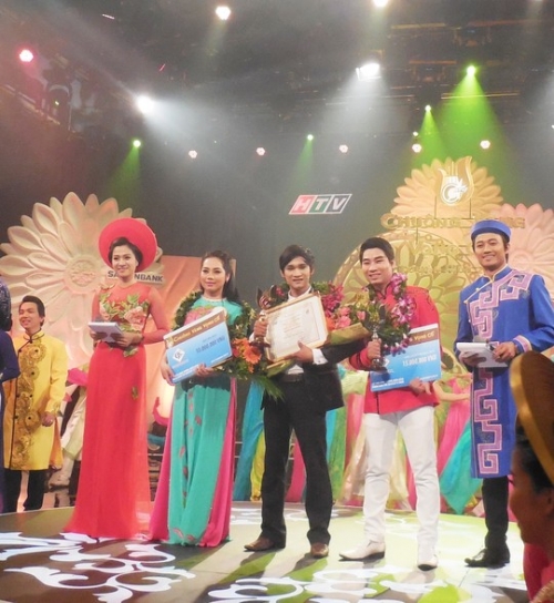 Giải trí - Chung kết Chuông vàng vọng cổ 2015: Nguyễn Thanh Toàn đoạt quán quân