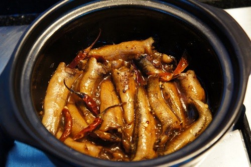 Xã hội - Về miền Tây Nam Bộ thưởng thức cá linh kho tiêu (Hình 3).