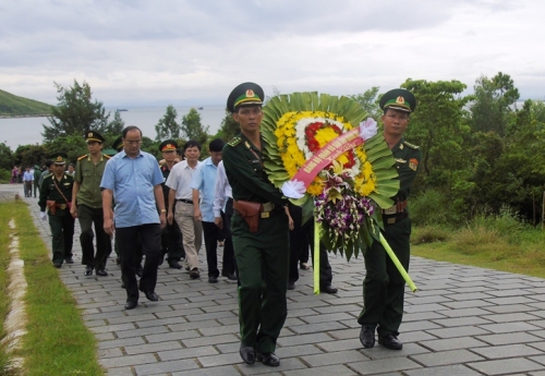 Xã hội - Nhớ 2 năm Đại tướng Võ Nguyên Giáp về đất mẹ Vũng Chùa – Đảo Yến