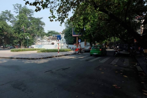 Ph&aacute;p luật - Sau m&agrave;n 'đ&aacute; lửa', c&ocirc; g&aacute;i trẻ bị tai nạn phải cấp cứu giữa đ&ecirc;m (H&igrave;nh 2).