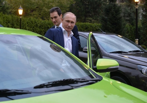 Xe++ - Xế hộp mới Lada Vesta của Putin giá chỉ tương đương 160 triệu đồng (Hình 3).