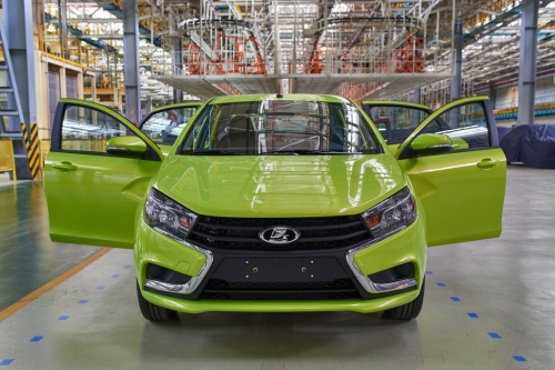 Xe++ - Xế hộp mới Lada Vesta của Putin giá chỉ tương đương 160 triệu đồng (Hình 4).