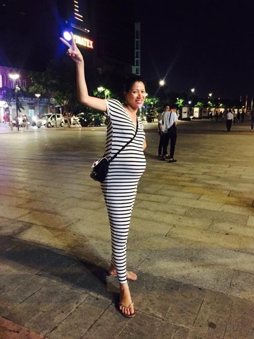 Giải tr&iacute; - Nhật Kim Anh khoe kh&eacute;o con trai, &lsquo;b&agrave; bầu&rsquo; Trang Trần nhắng nh&iacute;t (H&igrave;nh 3).